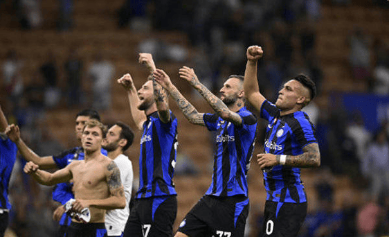 输国米后萨里称意大利裁判水平不够格，拉齐奥官方发声明澄清（不敌国米后，萨里质疑意大利裁判执法水准，拉齐奥官方随后发声明澄清）