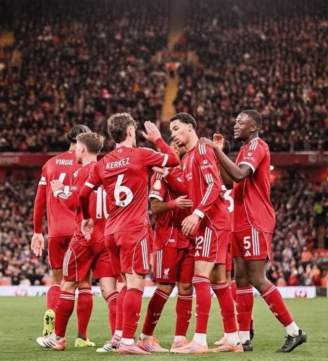 FIFA年度最佳候选身价排行：亚马尔2亿欧居首，姆巴佩第二（FIFA年度最佳候选人身价榜：亚马尔以2亿欧领跑，姆巴佩位居次席）