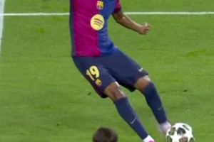 斯基拉：那不勒斯依然想租梅努，球员也想要获得更多出场机会（斯基拉：那不勒斯继续追租梅努，球员希望获得更多上场时间）