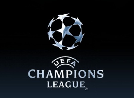 里夫斯成湖人队史第3位单场40+5+10+5三分的球员（里夫斯成为湖人史第3人：单场40分5板10助+5记三分）