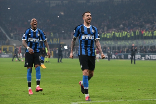 比赛集锦：弗赖堡1-0萨尔茨堡红牛（弗赖堡1-0力克萨尔茨堡红牛 集锦）