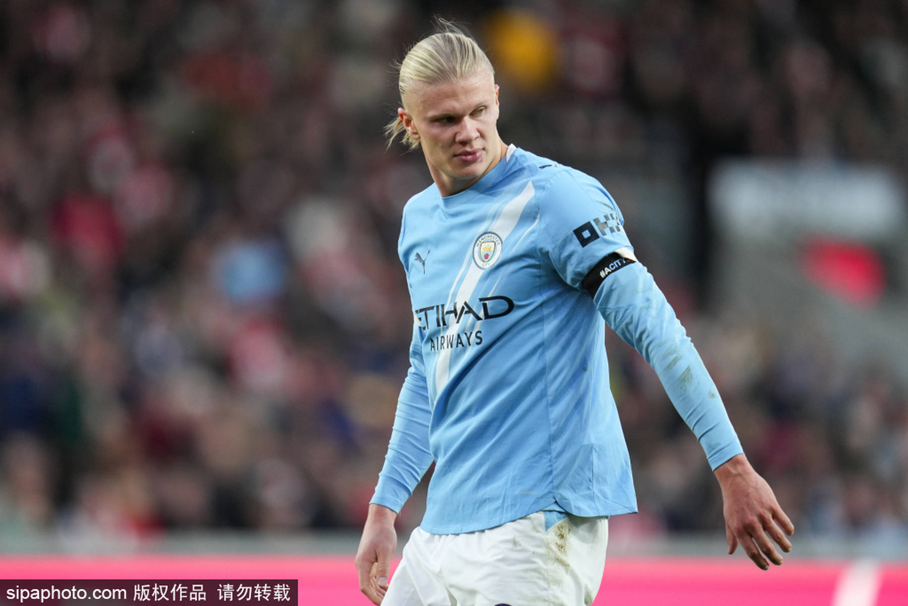 托尼：相较劳塔罗我更喜欢图拉姆，后者是意甲最强的中锋（托尼：更青睐图拉姆而非劳塔罗，他是意甲最强中锋）