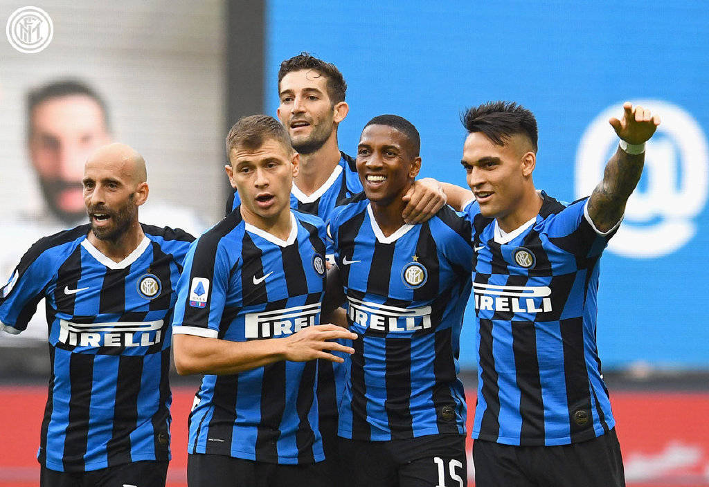 懂球妹采访：她是切尔西球迷，最喜欢阿扎尔和坎特（懂球妹专访：切尔西拥趸，最欣赏阿扎尔与坎特）