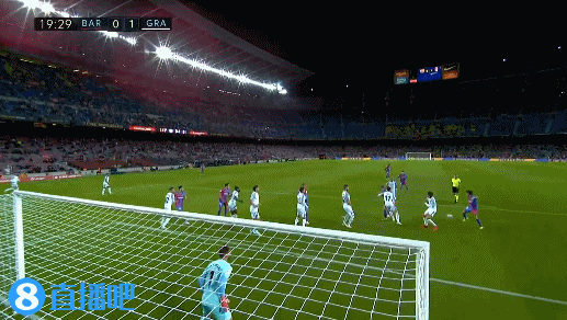 哈登：保罗无论去哪里都对比赛产生了影响，很幸运成为他队友（哈登盛赞保罗：无论在哪都能影响比赛，能成为其队友很幸运）