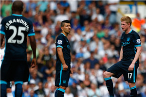 攻陷王子公园，拜仁是首支欧冠客战巴黎取得三连胜的球队（拜仁欧冠客场对巴黎豪取三连胜，成史上首支在王子公园达成三连胜的球队）