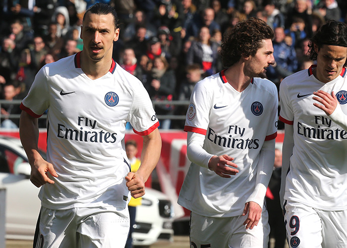 官方：中超球队申请准入的所有者权益应为3000万元以上（官方明确：申报中超准入的俱乐部所有者权益须不低于3000万元）