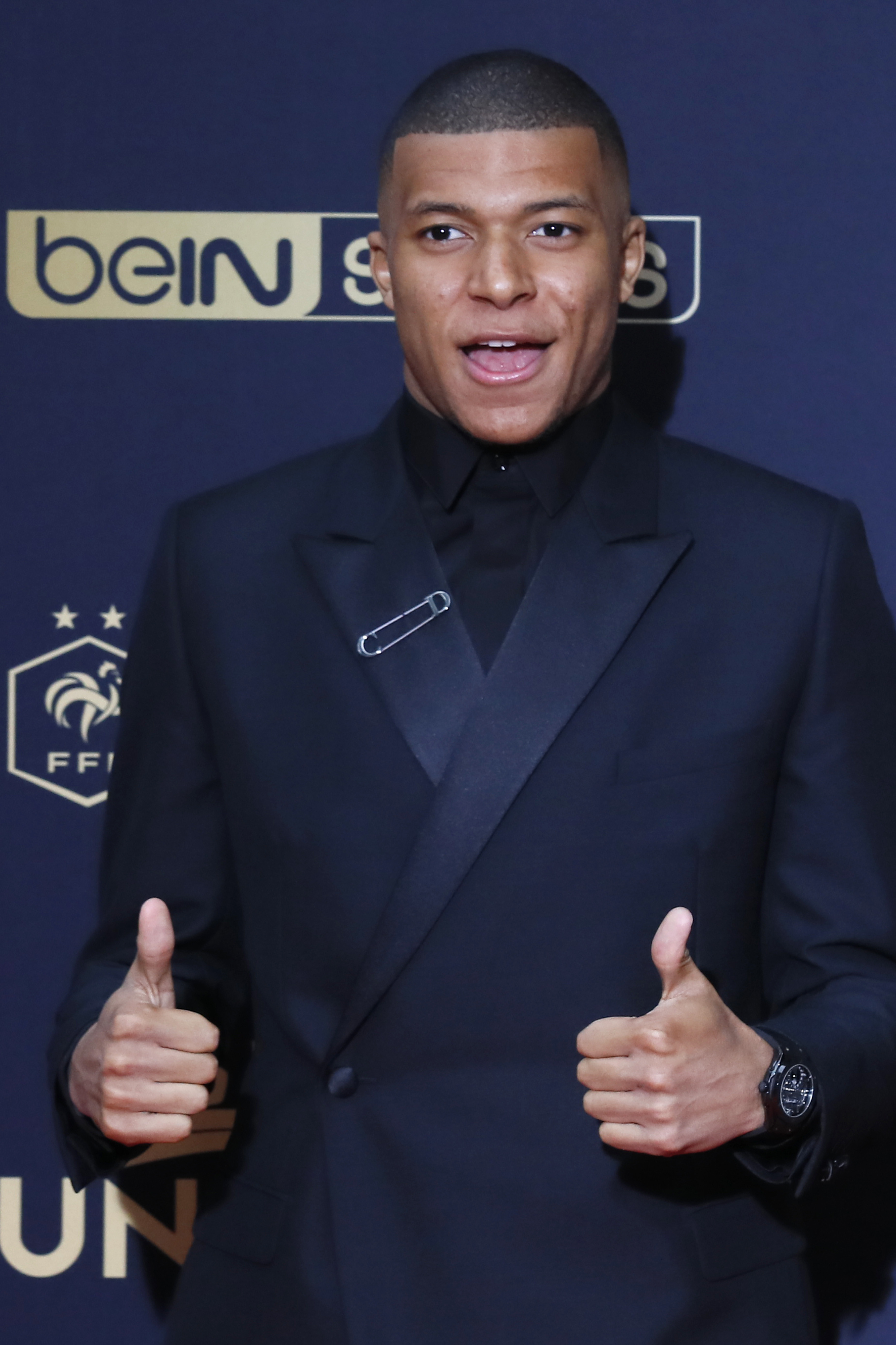 麦卡利斯特：赛季初对我来说不太理想，我在慢慢找回状态（麦卡利斯特：开季不理想，正逐步回到正轨）